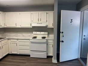 Building Photo - 1034 N 8th St