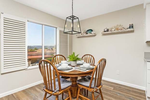 Building Photo - 7400 Altiva Pl