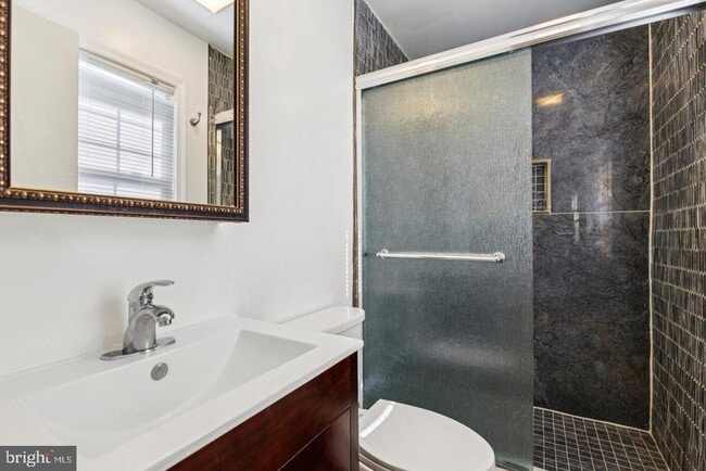 Building Photo - 7714 Arlen St