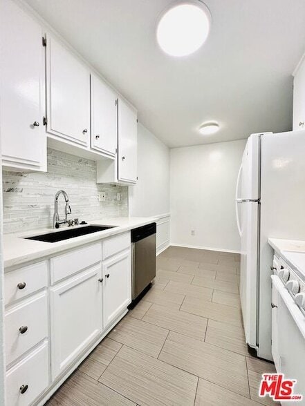 Building Photo - 1833 Normandie Ave