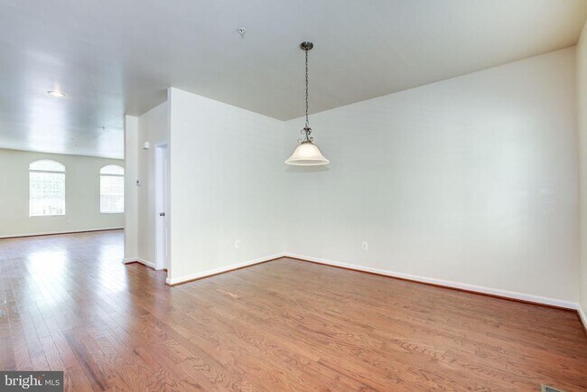 Building Photo - 15205 N Berwick Ln