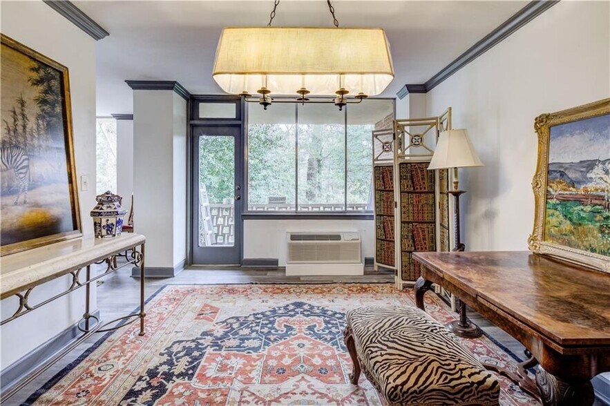 Building Photo - 2637 Peachtree Rd