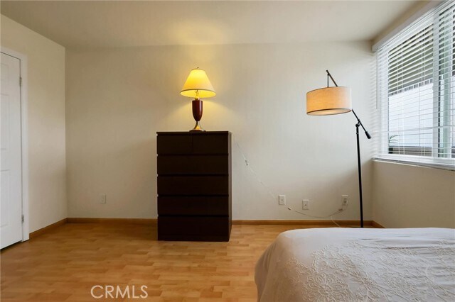 Building Photo - 6542 Ocean Crest Dr