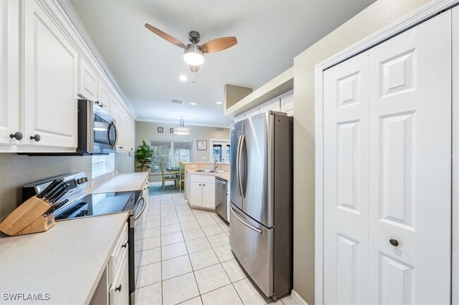 Building Photo - 10726 Parrot Cove Cir