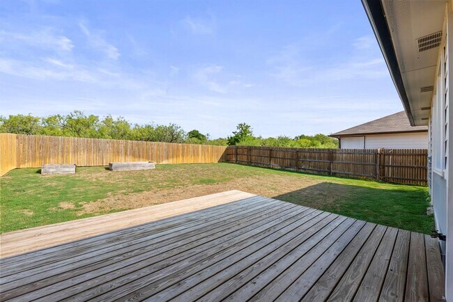 Building Photo - 343 Carolina Buckthorn Dr