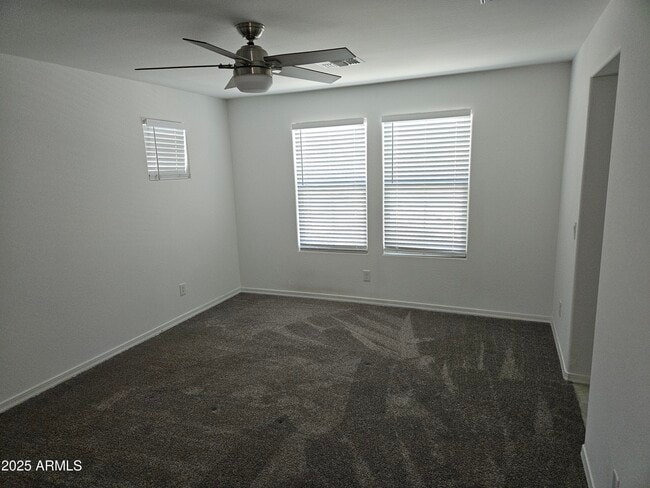 Building Photo - 14224 W Hackamore Dr