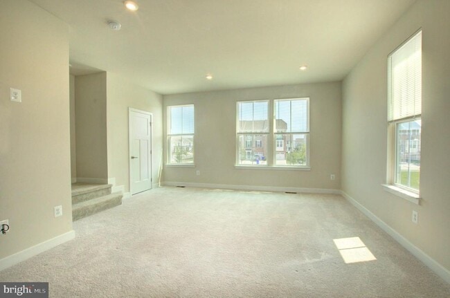 Building Photo - 110 Fletcher Cir