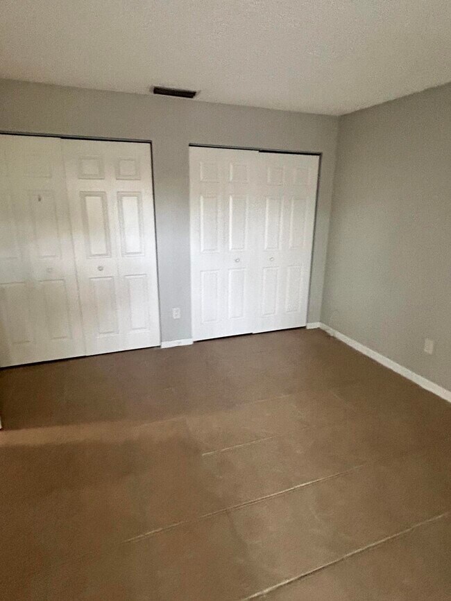 Building Photo - 1158 Summit Trail Cir