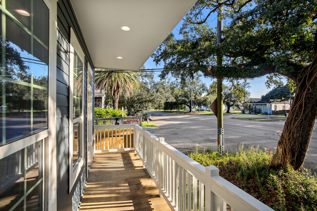 porch - 1940 Elysian Fields Ave