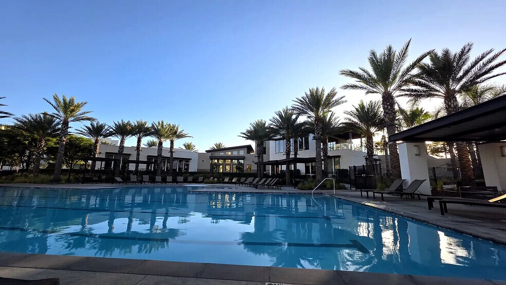 Main pool - 9610 New Morning Pl