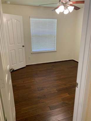 Building Photo - 13918 Goodridge Dr
