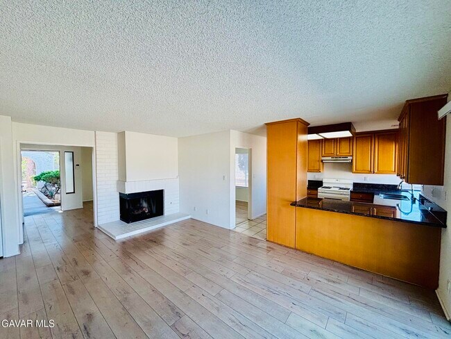 Building Photo - 36778 Spanish Broom Dr