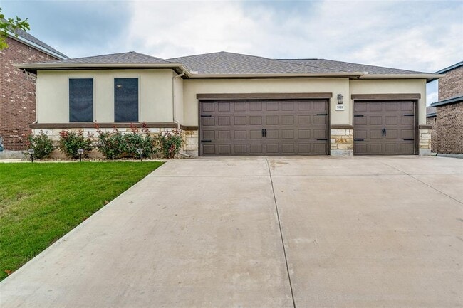 Building Photo - 5921 Lehman Way