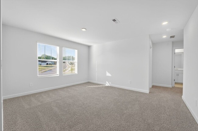 Building Photo - 2143 Rolling Hls Ct