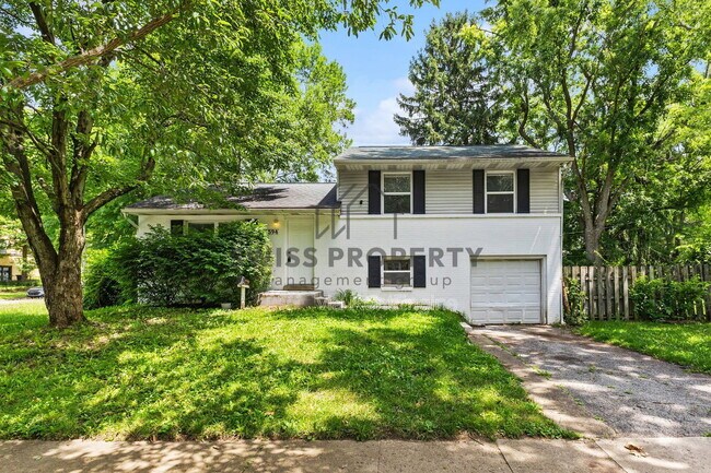 Building Photo - 4594 Dundee Ave