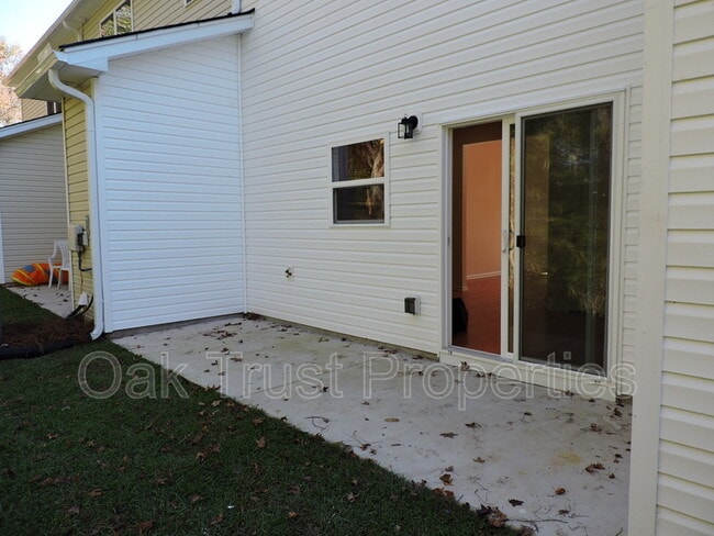 Building Photo - 9111 Parlor Dr