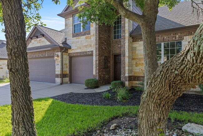 Building Photo - 2406 Sweetwater Ln