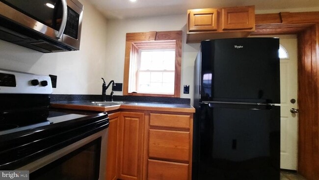 Building Photo - 1443 John Marshall Hwy