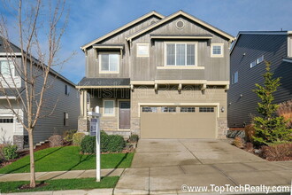 Building Photo - 15963 NW Linder St