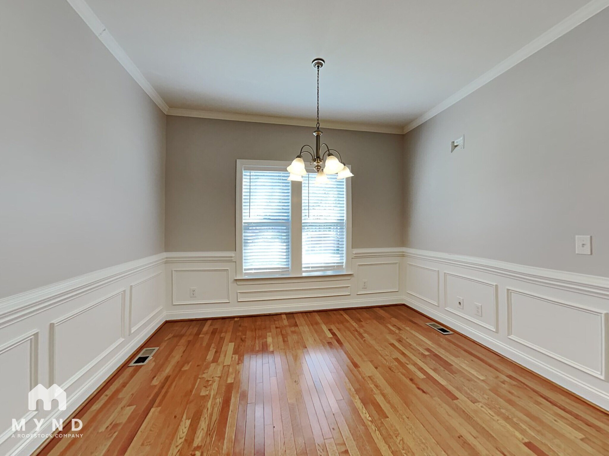 Building Photo - 209 Boulder Dr