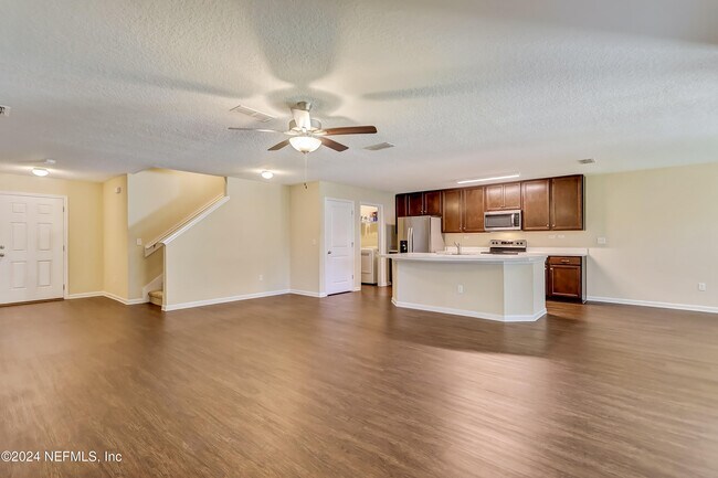 Building Photo - 11168 Watkins Ct