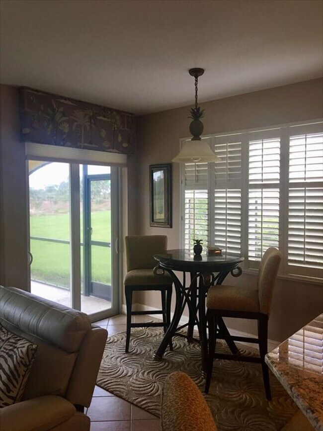 Building Photo - Rialto