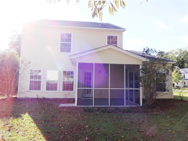 Building Photo - 5145 Torrey Ln