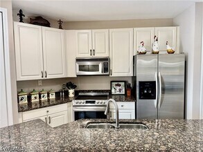 Building Photo - 1390 Sweetwater Cove