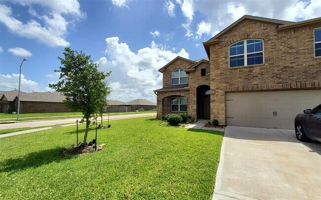 Building Photo - 3303 Zephyr Park Ln