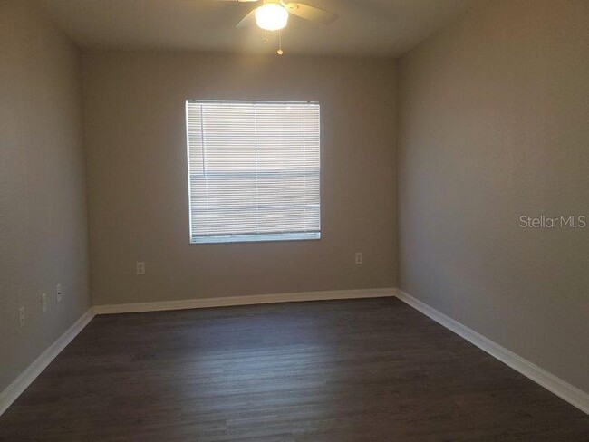 Building Photo - 1501 San Cristobal Ave
