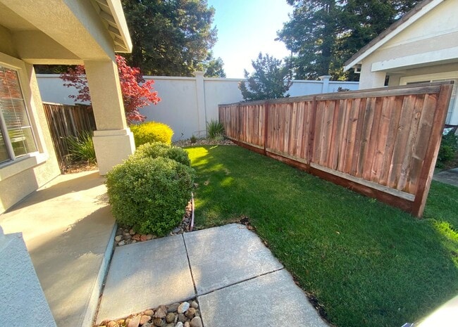 Building Photo - 5018 Michaelangelo Ct
