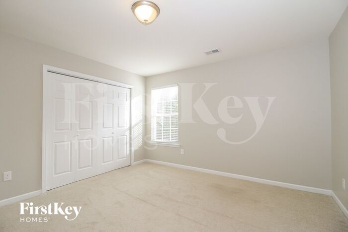 Building Photo - 5479 Misty Hill Cir