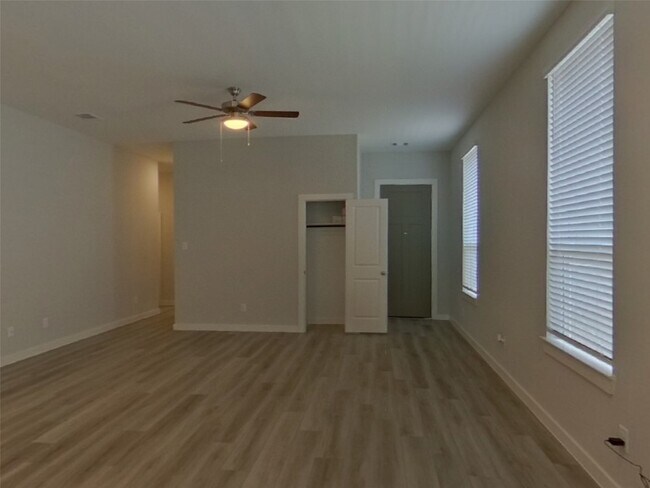 Building Photo - 2319 Cohorn Trl