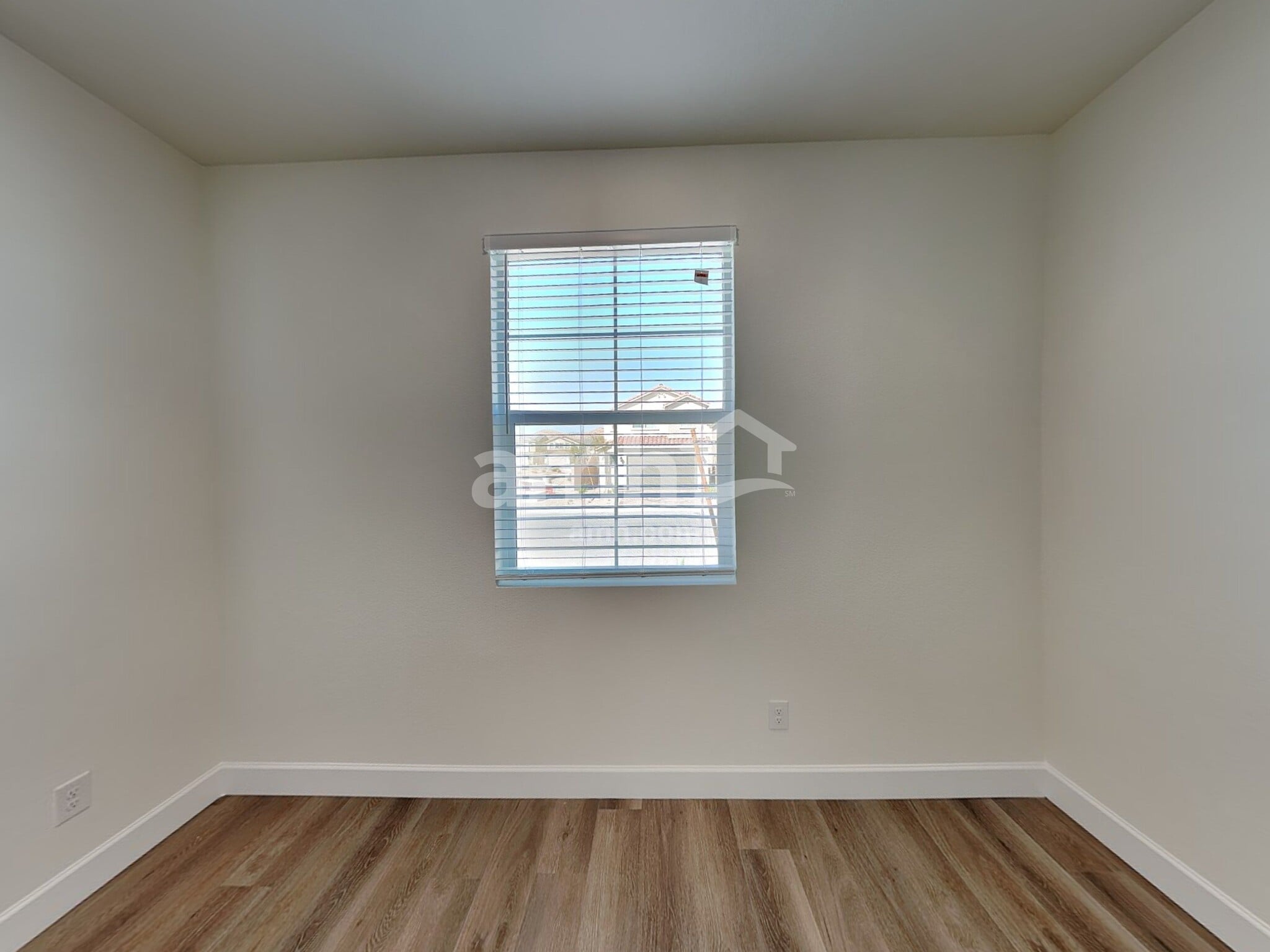 Building Photo - 10390 Bishops Cap St