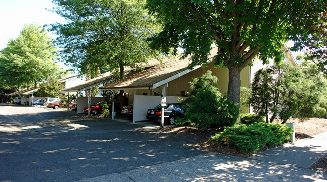 Building Photo - 55 Corliss Ln