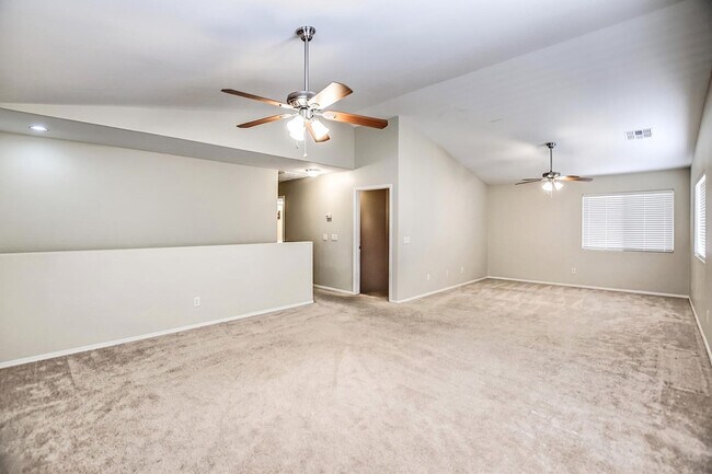 Building Photo - 24347 N Oasis Blvd