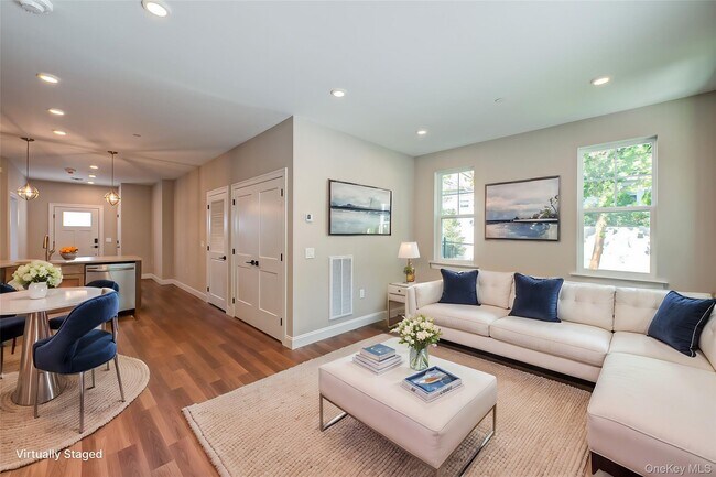 Building Photo - 1 Conklin St