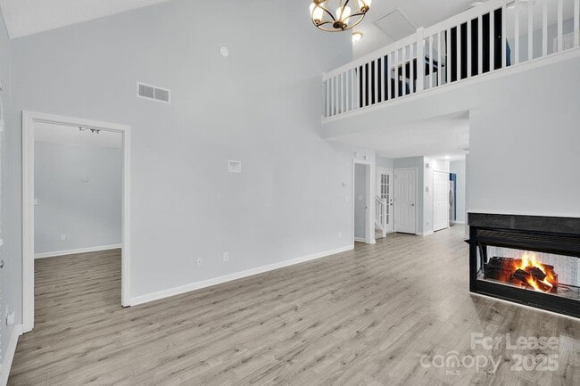 Building Photo - 8041 Christmas Ct