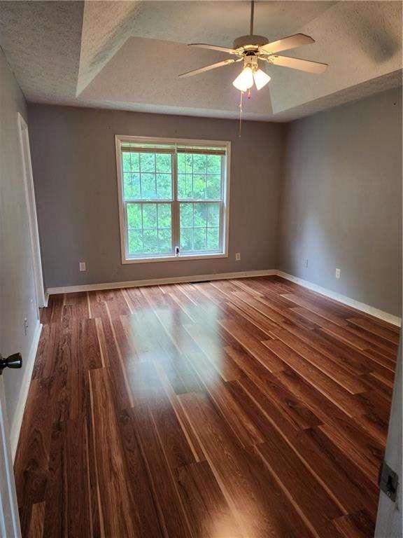Building Photo - 1158 Olde Hinge Way