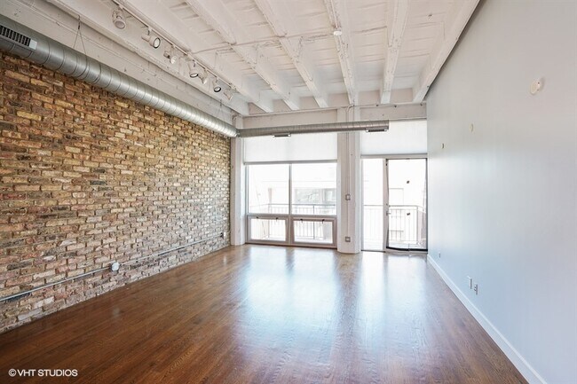 Building Photo - 1927 N Milwaukee Ave