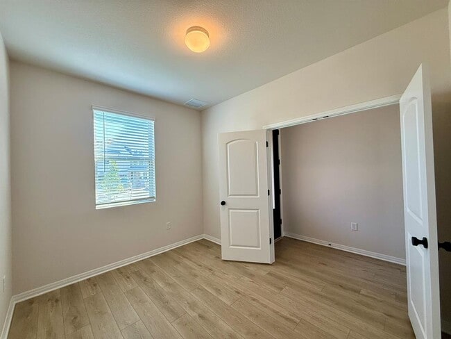 Building Photo - 617 Palo Brea Lp