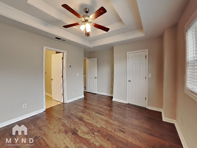 Building Photo - 1579 Park Pl NE