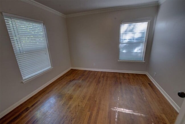 Building Photo - 1212 Marshalldale Dr