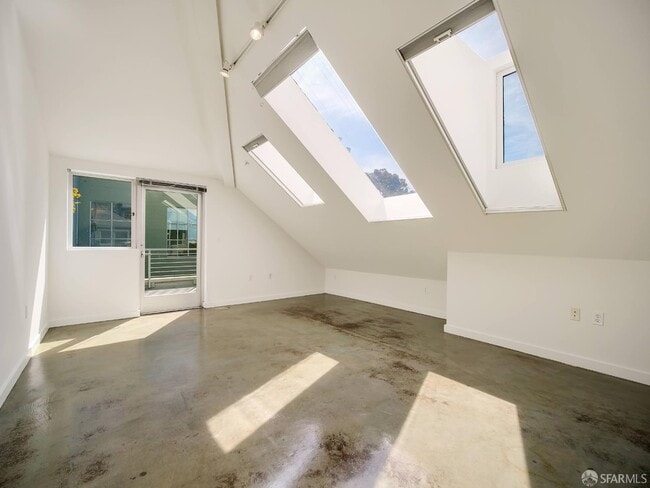 Building Photo - 52 Rausch St