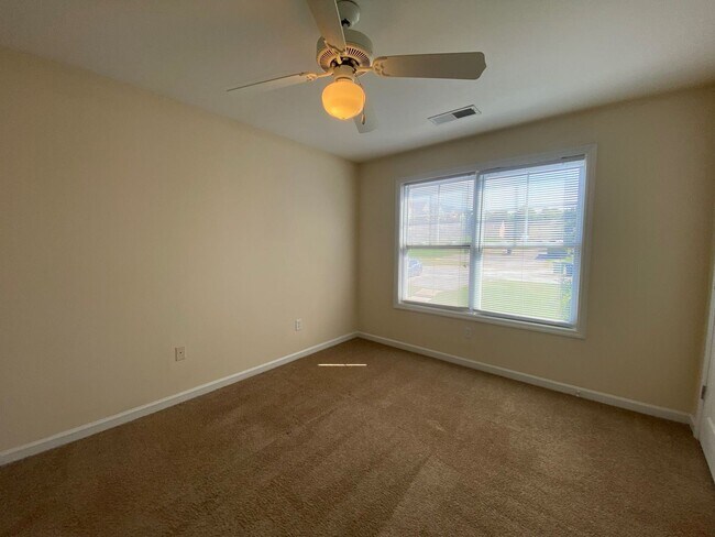 Building Photo - PRE-LEASING FOR AUGUST 2026!