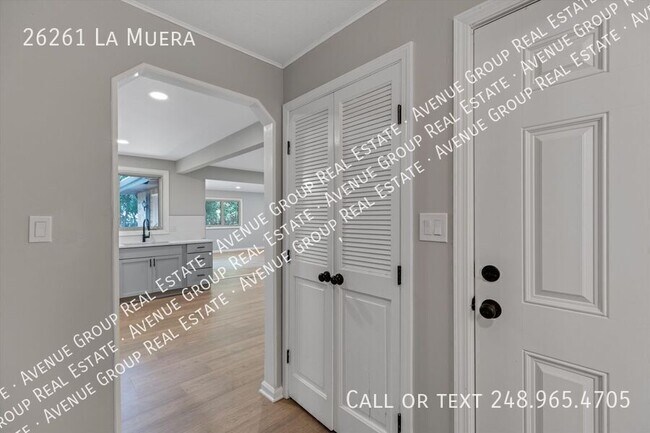 Building Photo - 26261 La Muera St