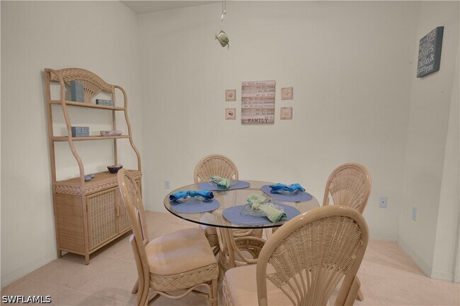 Building Photo - 15979 Mandolin Bay Dr