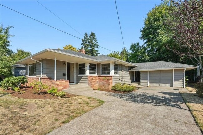 Building Photo - Newly Renovated 5BD/3BA Single-Family Home in University Park - Near UPortland! $3,750/mo - Avail...