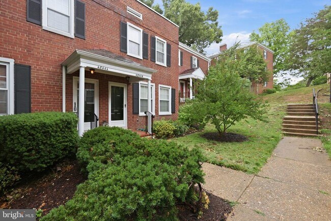 Building Photo - 4844 S 28th St