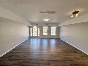 Building Photo - 14072 Lakeside Blvd N